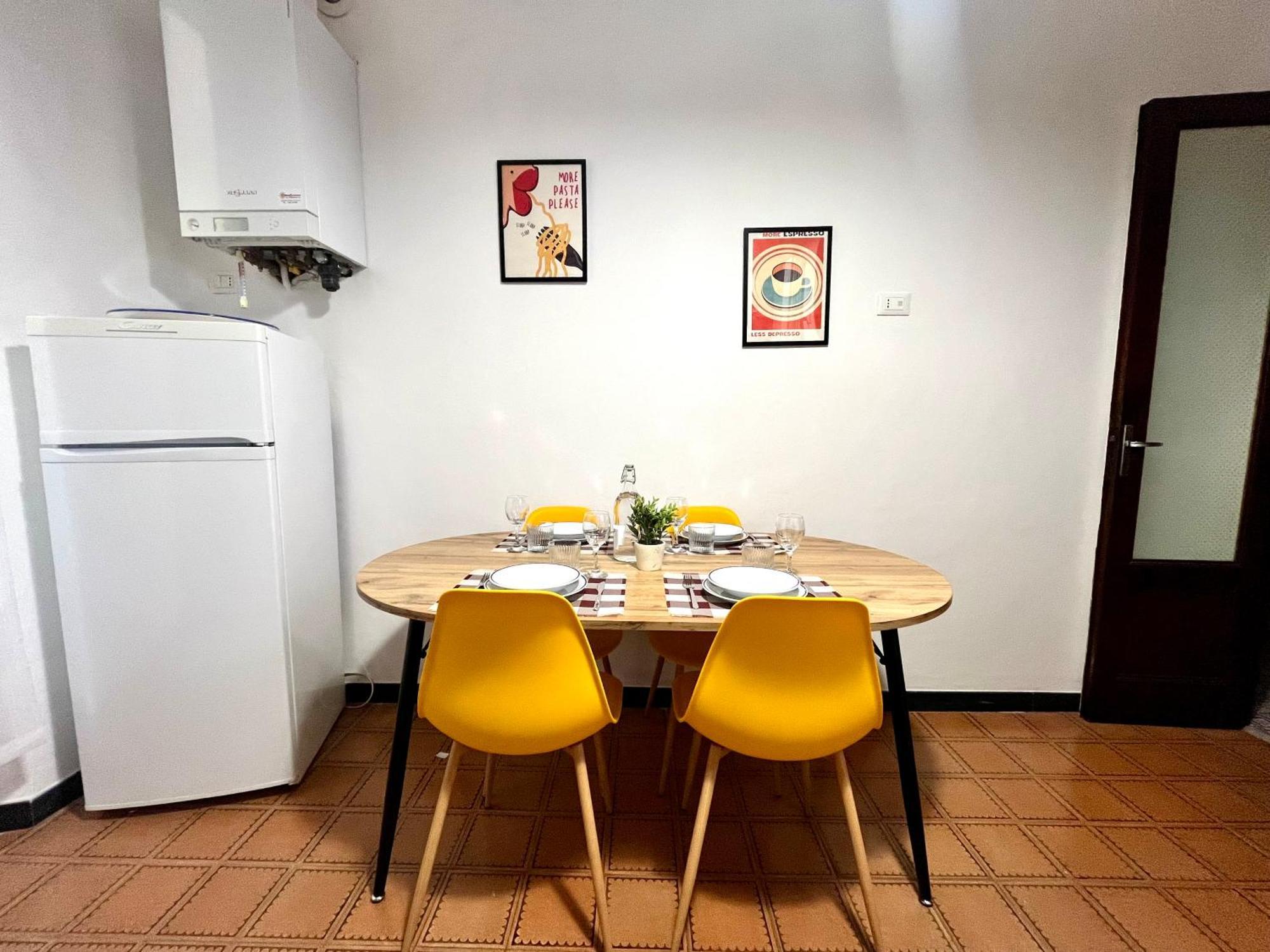 Centrale Ampio Appartamento 5 Minuti Stazione Cinque Terre Ла-Спеція Екстер'єр фото